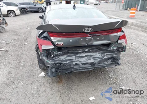 2025 Hyundai Elantra Sel Convenience z USA, uszkodzony, nr VIN KMHLS4DG2SU876226